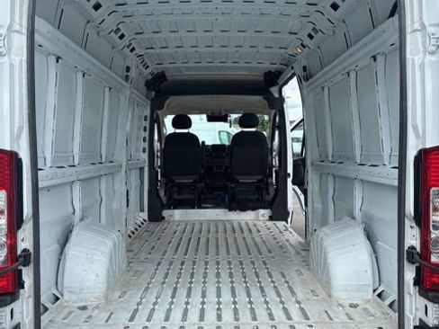 Used 2023 RAM ProMaster 3500 w/ Driver Convenience Group FWD image 29