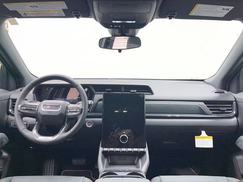 New 2026 GMC Terrain AT4 AWD/4WD image 6