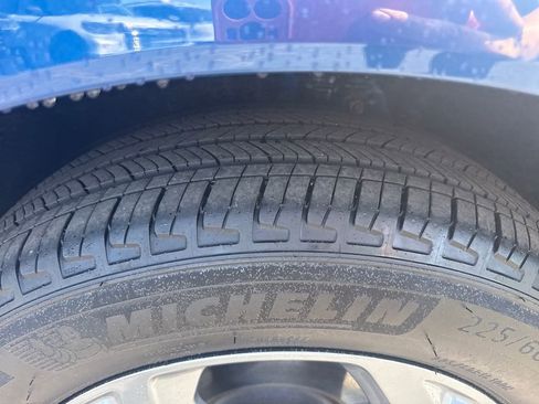 Used 2023 Ford Escape ST-Line w/ Tech Pack #1 AWD/4WD image 21