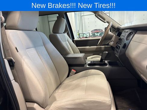 Used 2011 Ford Expedition EL XLT AWD/4WD image 29