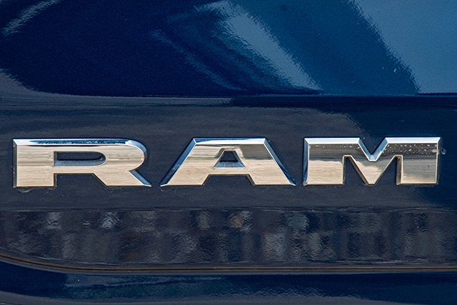 Used 2023 RAM 1500 Limited AWD/4WD image 17