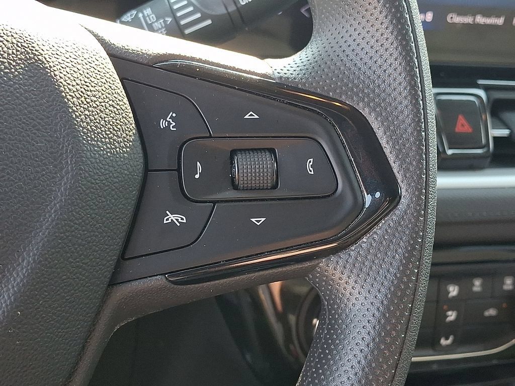 Certified 2024 Chevrolet TrailBlazer LT FWD image 21
