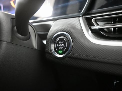 Used 2025 Chevrolet TrailBlazer LT w/ LT Cold Weather Package image 30