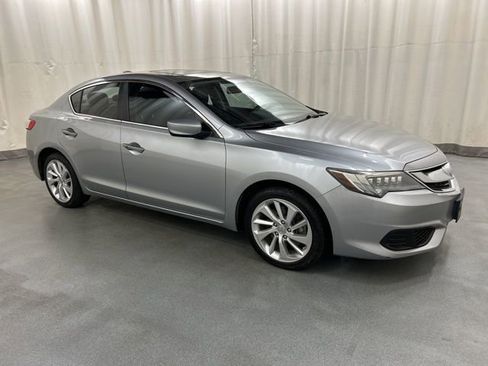 Used 2017 Acura ILX FWD image 1