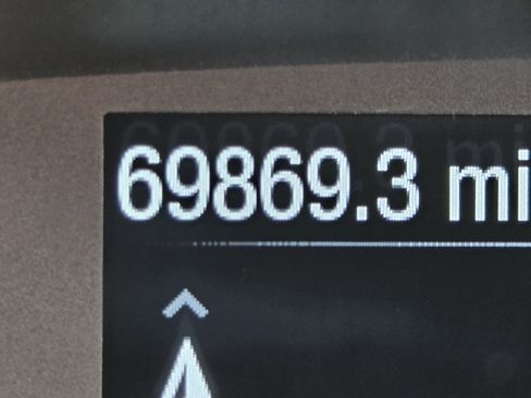 Used 2018 Ford EcoSport SE w/ SE Convenience Package image 19