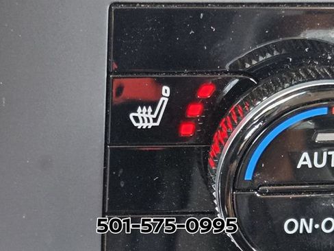 Used 2026 Nissan Rogue SV w/ Cold Weather Package FWD image 27