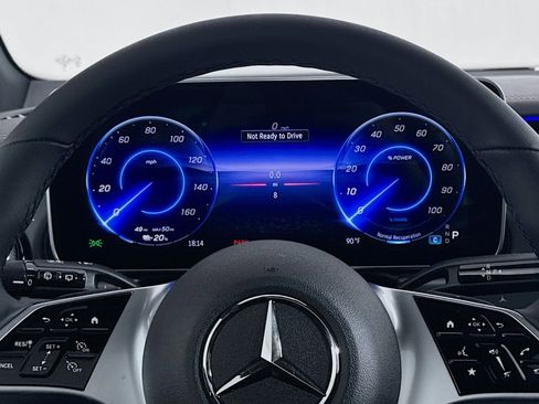 New 2026 Mercedes-Benz EQE 320 4MATIC SUV image 17