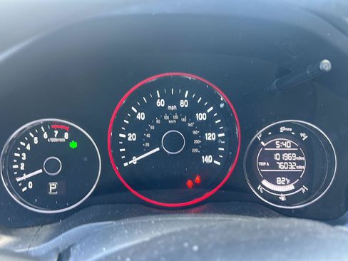 Used 2017 Honda HR-V EX image 8