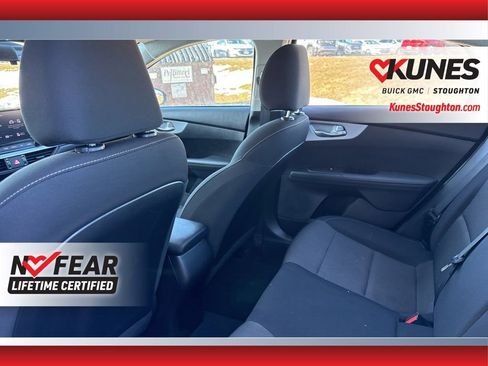Used 2024 Kia Forte LXS image 36