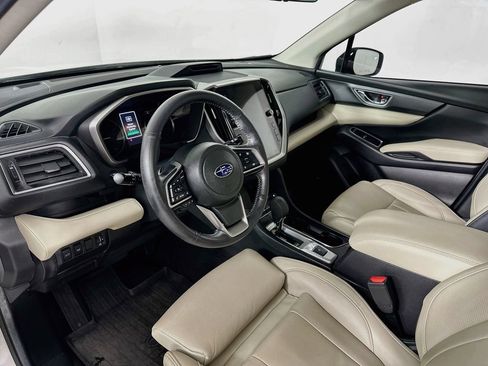 Used 2023 Subaru Ascent Limited w/ Technology Package AWD/4WD image 10