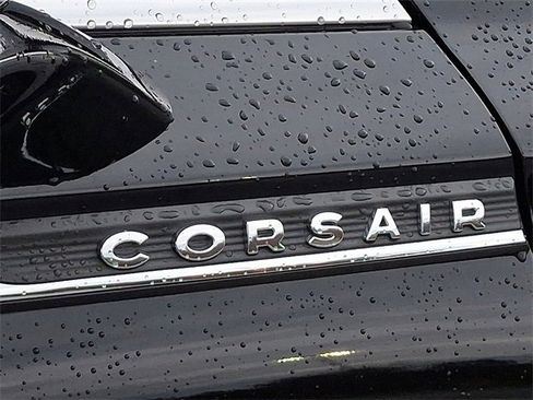 Used 2022 Lincoln Corsair AWD w/ Premium Package image 31