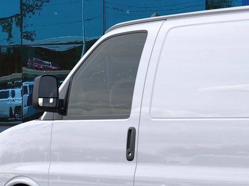 New 2026 Chevrolet Express 2500 Extended w/ Driver Convenience Package RWD image 36