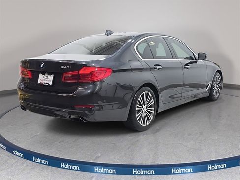 Used 2017 BMW 540i xDrive image 6