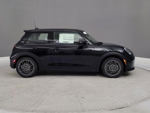 New 2026 MINI Cooper S image 5