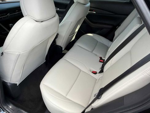Certified 2025 MAZDA CX-30 AWD 2.5 S w/ Premium Package image 18