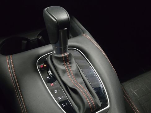 Used 2023 Subaru Impreza 2.0i Sport image 28