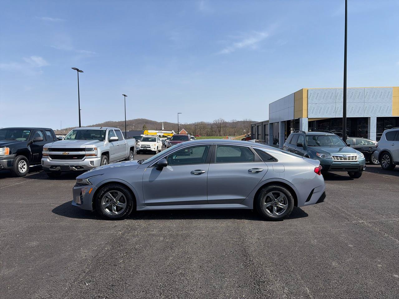 Used 2021 Kia K5 LXS FWD image 6