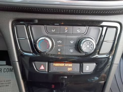 Used 2018 Buick Encore Preferred FWD image 4