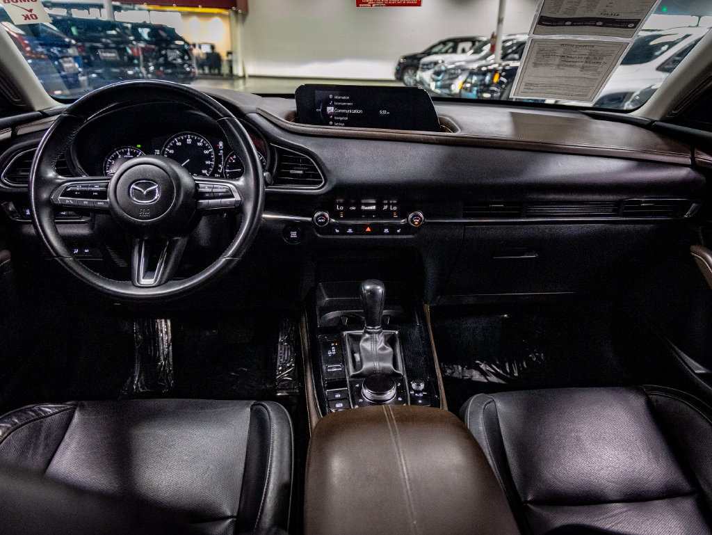 Used 2022 MAZDA CX-30 AWD 2.5 S w/ Premium Package image 25