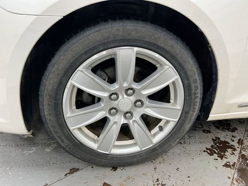 Used 2012 Buick LaCrosse Leather FWD image 26