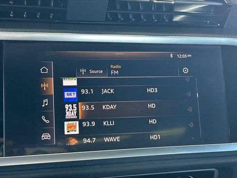 Used 2020 Audi Q3 2.0T Premium w/ Convenience Package image 17