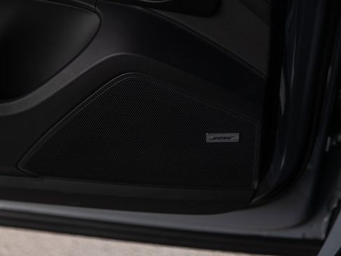 Certified 2025 Porsche Cayenne Coupe image 44