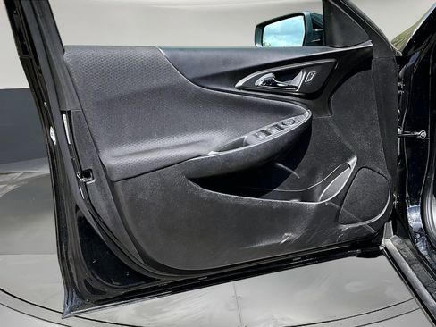 Used 2024 Chevrolet Malibu LT FWD image 23