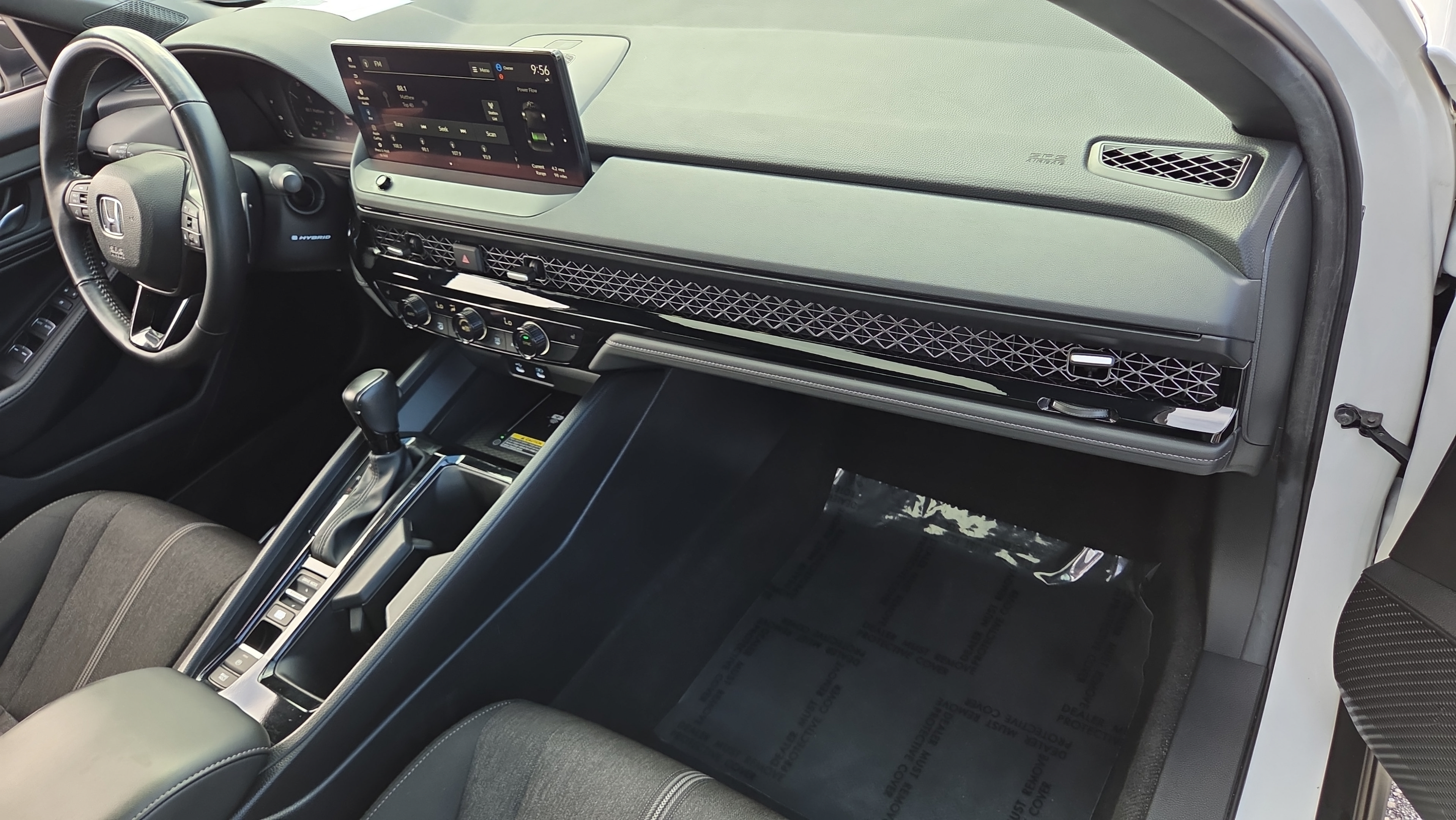 Used 2025 Honda Accord Sport image 19