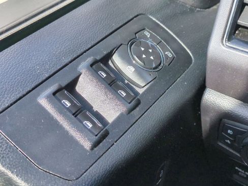 Used 2019 Ford F150 XLT w/ Equipment Group 302A Luxury image 26