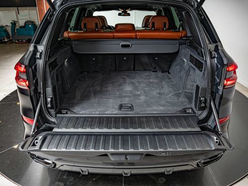 Used 2023 BMW X5 M50i w/ Executive Package AWD/4WD image 42