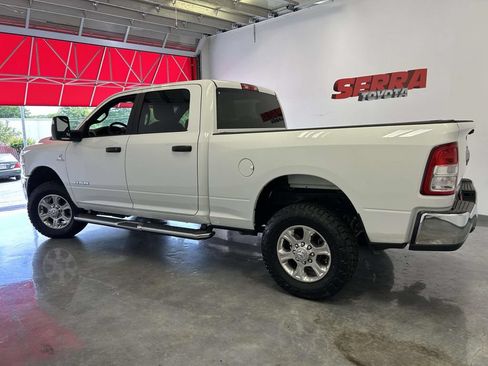 Used 2024 RAM 2500 Big Horn AWD/4WD image 6