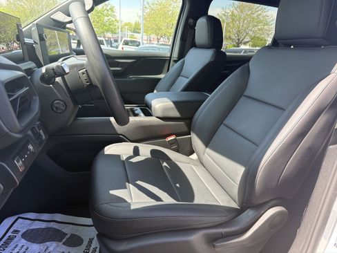 Used 2024 Chevrolet Silverado EV W/T AWD/4WD image 13