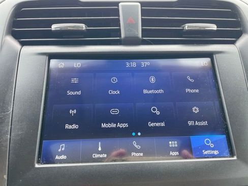 Used 2019 Ford Fusion SE w/ Equipment Group 151A image 24