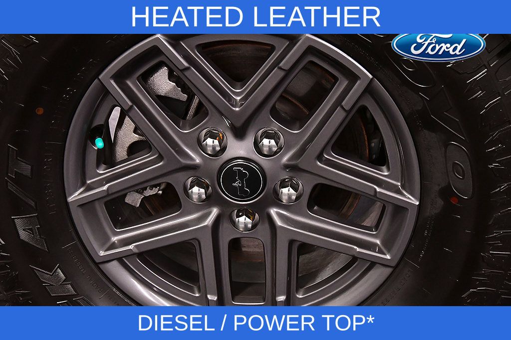 Used 2023 Jeep Wrangler Unlimited Sahara w/ LED Lighting Group AWD/4WD image 9