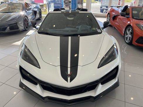 Used 2024 Chevrolet Corvette Z06 w/ Battery Protection Package image 2