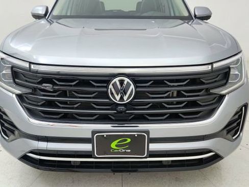Used 2026 Volkswagen Atlas SEL Premium R-Line image 8