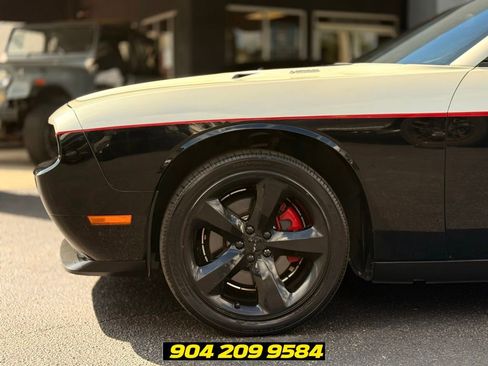 Used 2013 Dodge Challenger R/T Plus RWD image 11