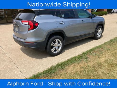 Used 2024 GMC Terrain SLE AWD/4WD image 6