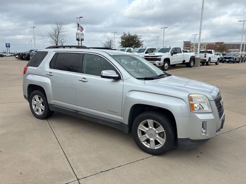 Used 2013 GMC Terrain SLT w/ LPO, Chrome Package image 5