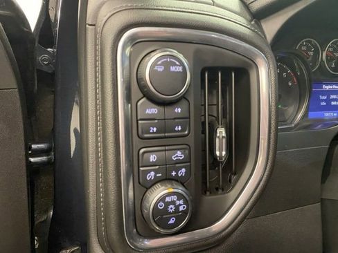Used 2020 Chevrolet Silverado 1500 LTZ w/ LTZ Plus Package AWD/4WD image 32
