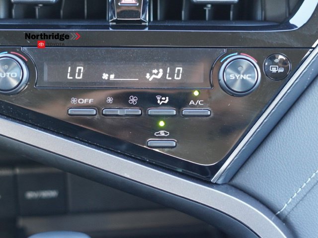 Used 2024 Toyota Camry SE w/ Convenience Package FWD image 27