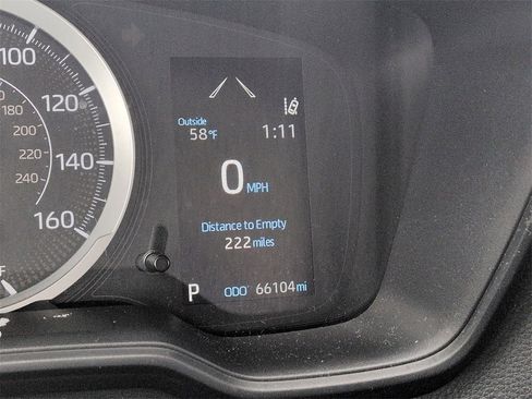 Used 2022 Toyota Corolla LE image 21