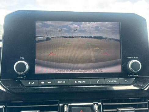 Certified 2023 Nissan Pathfinder SV w/ Lighting Package (N92) FWD image 45