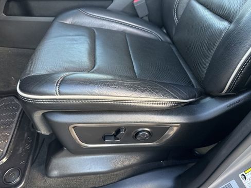 Used 2020 RAM 1500 Limited image 19