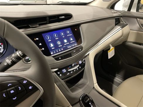 New 2026 Cadillac XT5 Premium Luxury w/ Driver Assist Package image 18