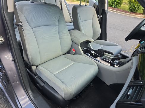 Used 2016 Honda Accord LX image 10
