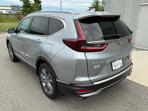 Used 2022 Honda CR-V Touring image 2
