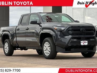 New 2025 Toyota Tacoma SR5