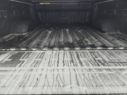 Used 2024 Chevrolet Silverado 2500 LTZ w/ LTZ Plus Package image 32