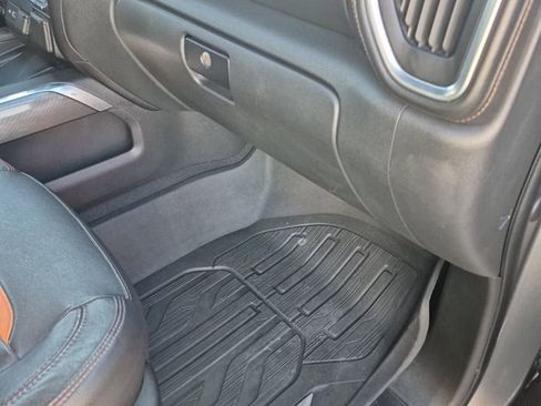 Used 2019 GMC Sierra 1500 AT4 w/ AT4 Premium Package image 29